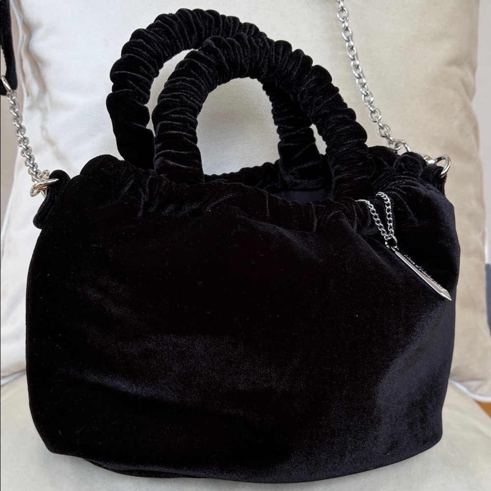 House of Harlow Black Velvet Evening Bag - Picture 2 of 10